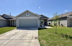 6566 Runaway Row, Converse, TX 78109