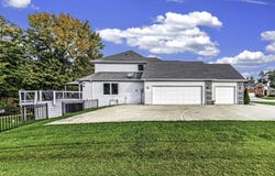 4122 Barbers Point, New Haven, IN 46774