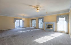 17800 E Bolger Road, Independence, MO 64055
