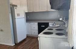 313 Baker Drive, Mountain Home, ID 83647