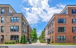 610 LEIGH WAY, OXON HILL, MD 20745