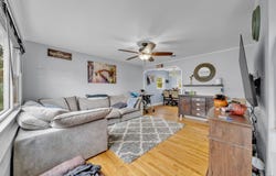 296 Heathcote Road, Lindenhurst, NY 11757