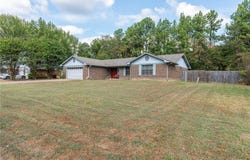 507 Thicksten DR, Alma, AR 72921