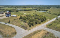 Bryant at Leonard, Henryetta, OK 74437