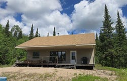 5142 Wolf Knoll Rd, Orr, MN 55771
