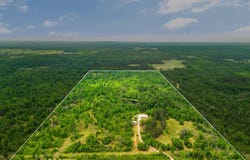 2401 Pearsall Road, Fairview, MI 48621