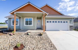 776 SPYGLASS Dr, Bandon, OR 97411