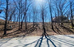1004 Beacon Ridge Drive, Lake Ozark, MO 65049