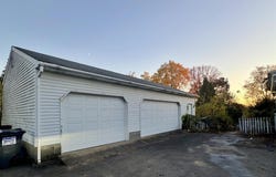28 Fullerton Avenue, Schenectady, NY 12304