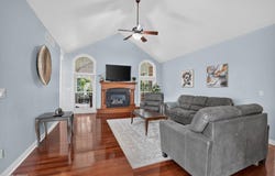 1216 Lake Ridge Drive, Cedar Falls, IA 50613