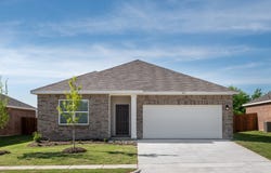 902 Stewart, Josephine, TX 75173