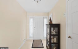 90 CYPRESS Place, NEWTOWN, PA 18940