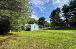 12 Hurley Lane, Bennington, VT 05201