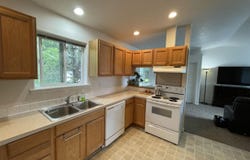 3413 MAPLE Ln, Tillamook, OR 97141