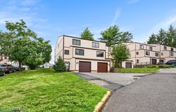 53 Ellen Heath Drive, Matawan, NJ 07747