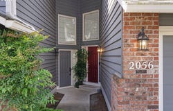 2056 SUNRAY Cir, WestLinn, OR 97068