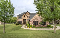 1017 Hilltop Drive, Lavon, TX 75166