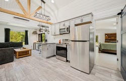 555 Yowell Hill Road, Tom Bean, TX 75491