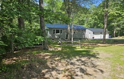 537 George Road, Hermon, ME 04401