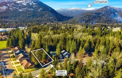 4303 Burns Ct, Sandpoint, ID 83864