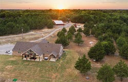 8615 County Road 534, Whitewright, TX 75491