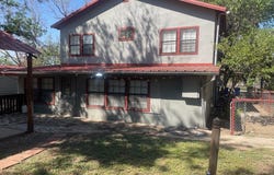 407 N Nueces St, Camp Wood, TX 78833