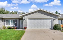 114 Cardinal Court, Independence, IA 50644
