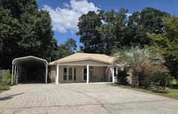 6220 Weekly St, Milton, FL 32570