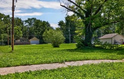 SW Elmwood AVE, Topeka, KS 66614