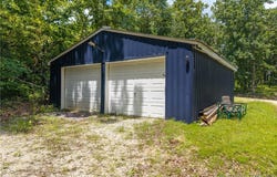 242 Irontown Circle, Roach, MO 65787
