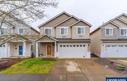 888 Morning Glory St, Independence, OR 97351