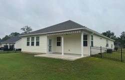 1383 Deercreek Drive, Manning, SC 29102