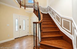 41 Topside Lane, Staten Island, NY 10309
