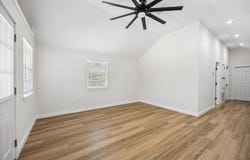 222 Houston Ave, Somerville, TX 77879