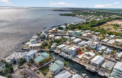 261 Burgundy Dr, Tavernier, FL 33070