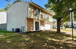 149 Highbury Drive, Elgin, IL 60120