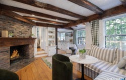 31 Old Barn Road, Trumbull, CT 06611