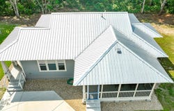 132 Putnal St, Carrabelle, FL 32322