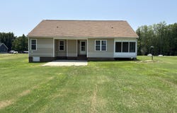 6660 Gabriels Way, Lucama, NC 27851