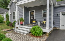 21 Youngs Lane, Freeport, ME 04032