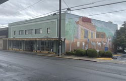 204 S Broadway, Yreka, CA 96097