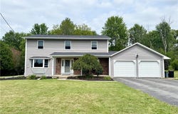 35 Metcalf Drive, Auburn, NY 13021