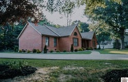 220 Valiant Drive, Paducah, KY 42001