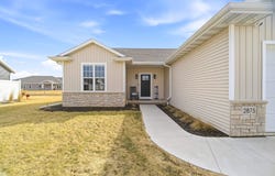 2875 E TURQUOISE Lane, APPLETON, WI 54913