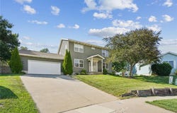 3516 Amanda Court NW, Cedar Rapids, IA 52405