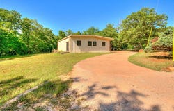 8000 N Harrah Road, Harrah, OK 73045