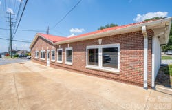 2303 E Main Street, Lincolnton, NC 28092