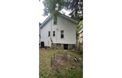 4232 W Auer Ave, Milwaukee, WI 53216