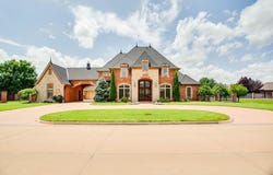 3112 Falcon Crest Dr, Enid, OK