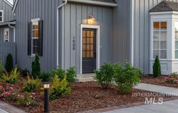 1508 S Picotee Circle, Moscow, ID 83843